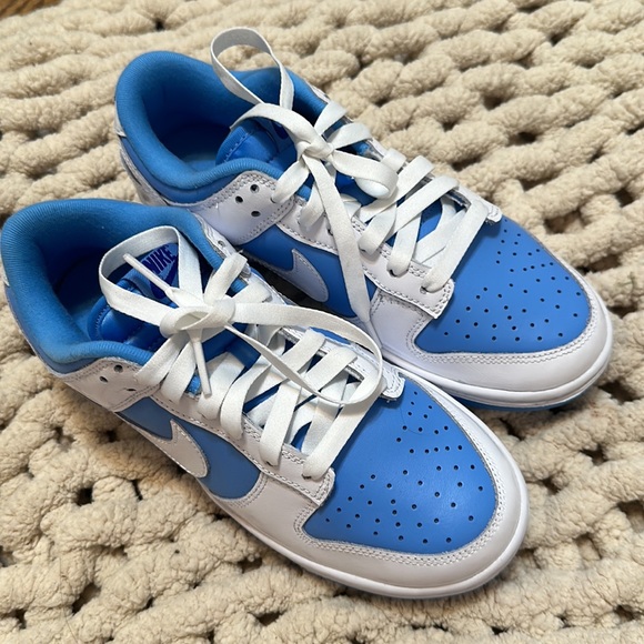 Nike dunks - Picture 2 of 5